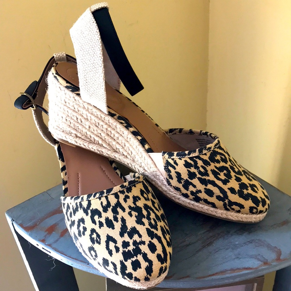 Brand New  Espadrilles by Style & Co leopard print - 9